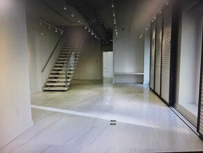 251-253 Fifth Ave, New York, NY for lease Interior Photo- Image 1 of 1