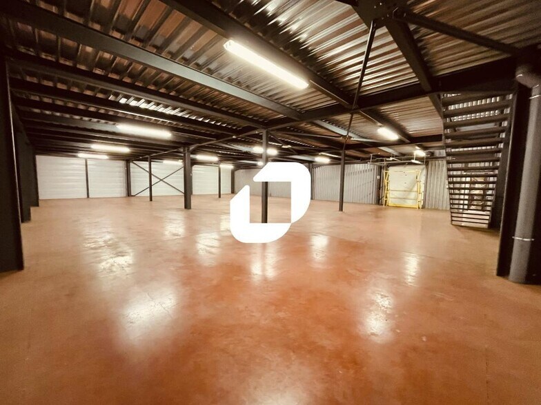 471 Rue Louis Arnal, Lozanne for sale - Interior Photo - Image 2 of 29