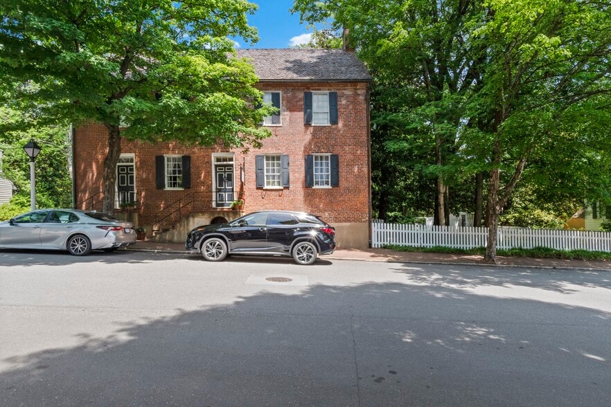 803 S Main St, Winston-Salem, NC for sale - Building Photo - Image 3 of 56