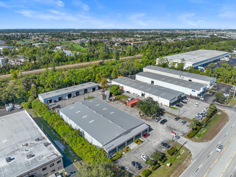 12090 Metro Pky, Fort Myers, FL for lease - Aerial - Image 3 of 20