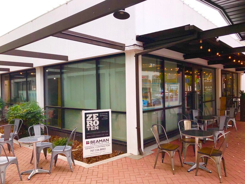 1321 1st St, Napa, CA à vendre - Photo du bâtiment - Image 3 de 10