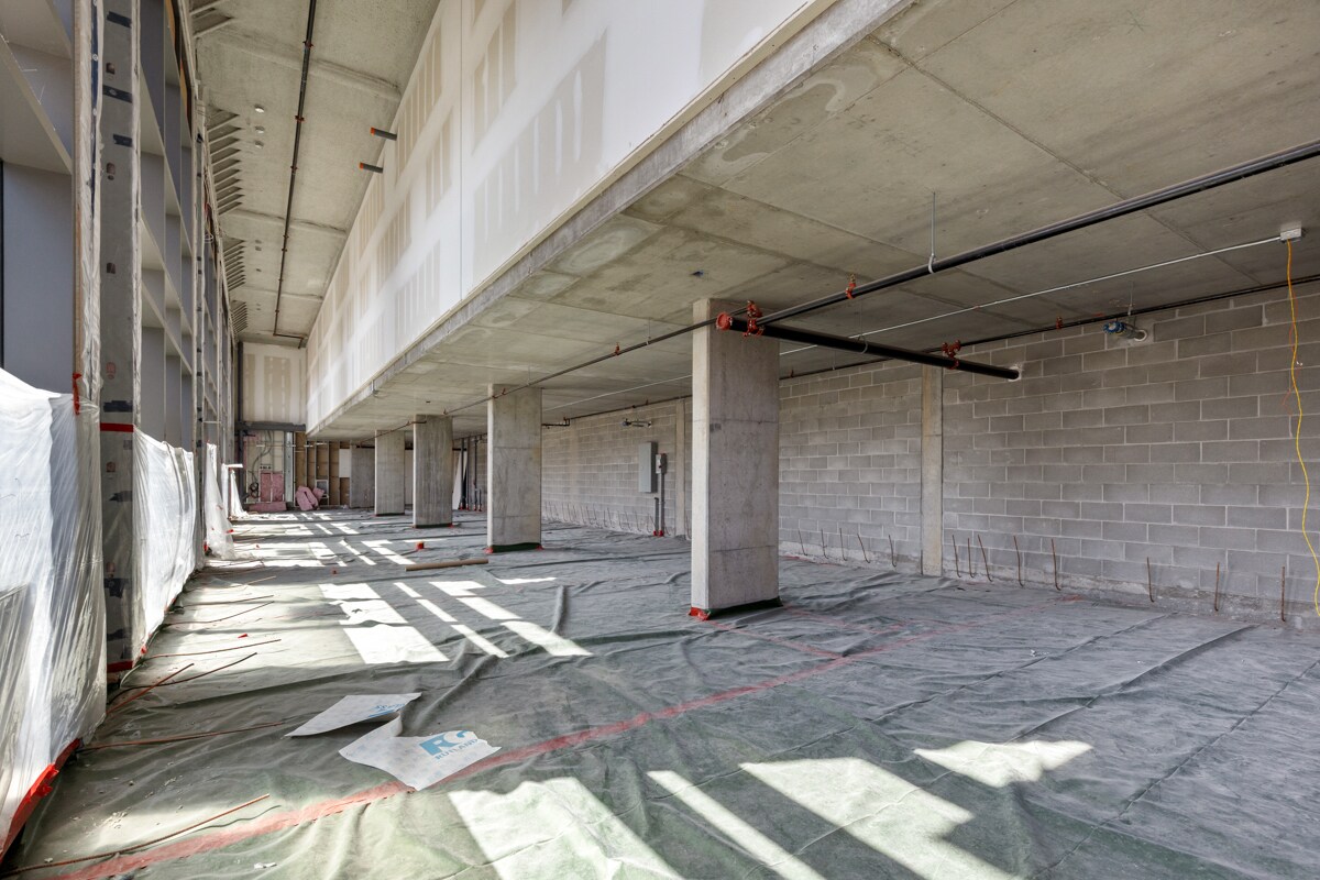 3300 - 3340 Lakeshore rd, Kelowna, BC for lease Interior Photo- Image 1 of 4