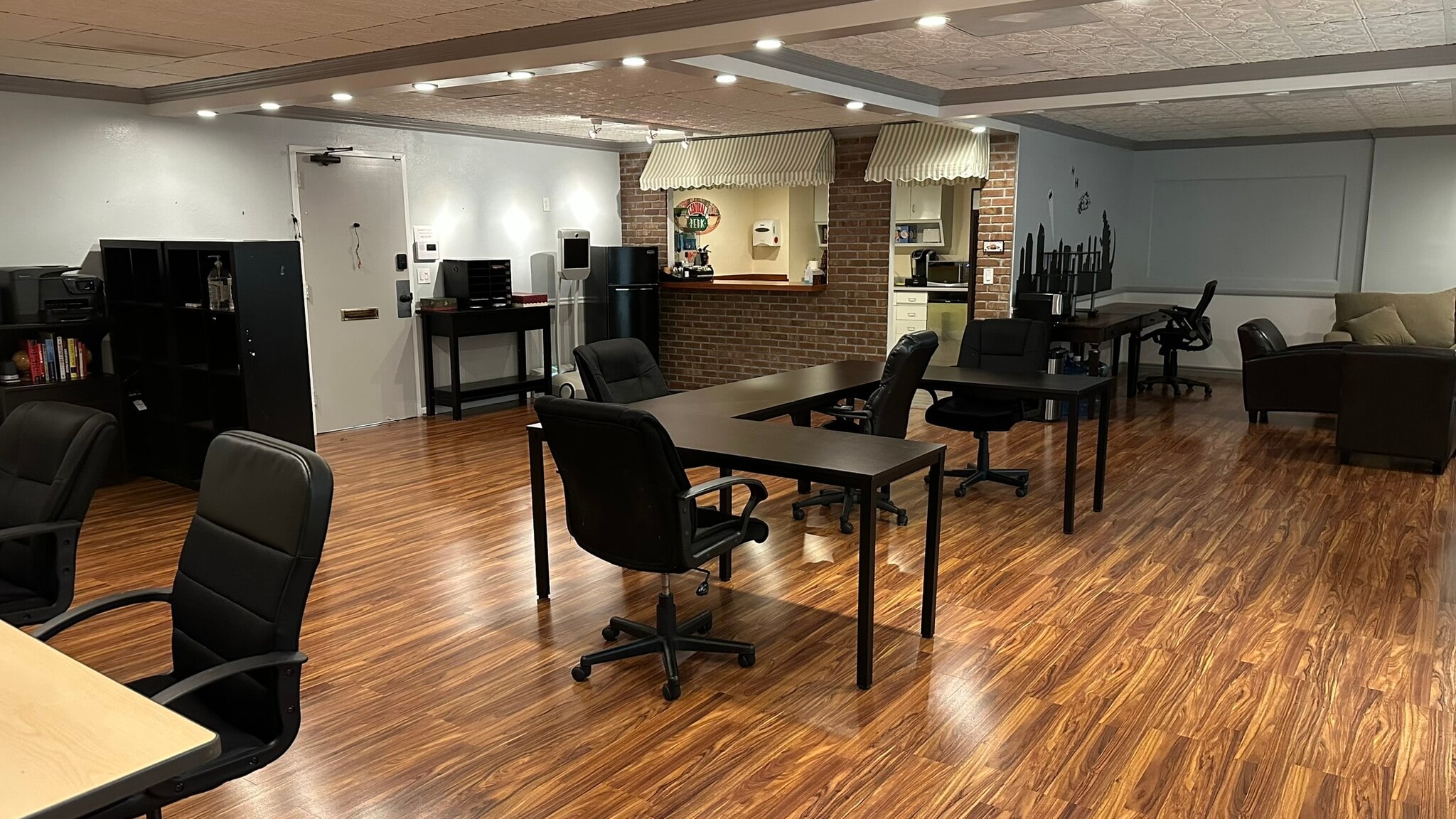 7670 Opportunity Rd, San Diego, CA for lease Interior Photo- Image 1 of 5