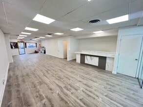 4317-4319 Bergen Tpke, North Bergen, NJ for lease Interior Photo- Image 2 of 17