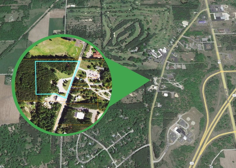 8072 S Mackinaw Trl, Cadillac, MI à vendre - Aérien - Image 2 de 22