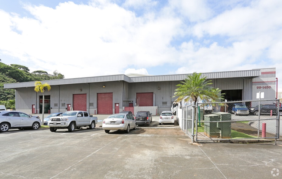 99-1450 Koaha Pl, Honolulu, HI à louer - Photo du bâtiment - Image 3 de 4