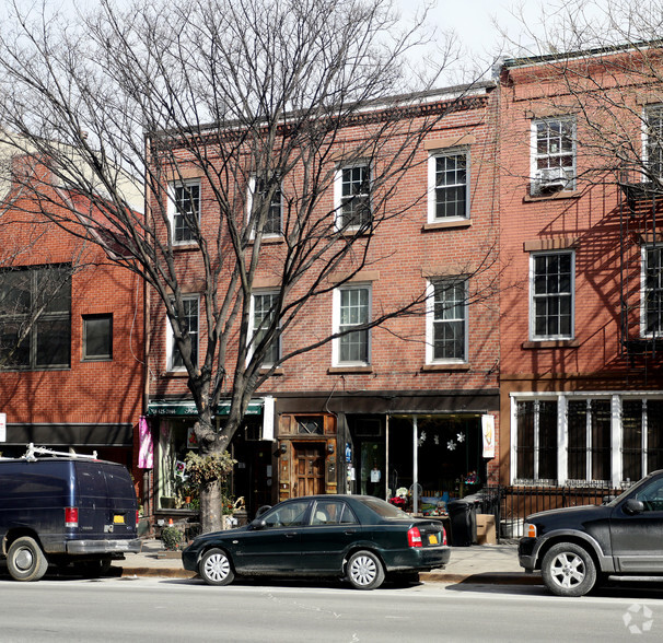 107 Atlantic Ave, Brooklyn, NY for sale - Primary Photo - Image 1 of 1