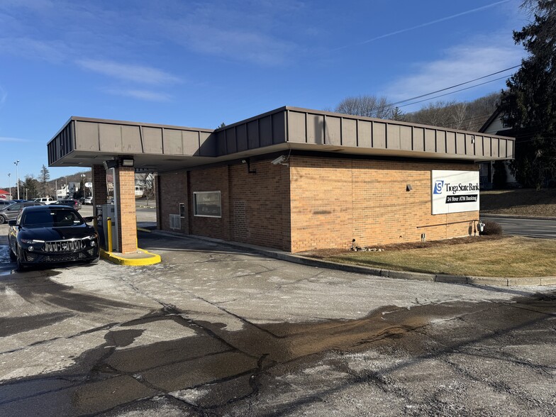 197 Conklin Ave PACKAGE portfolio of 3 properties for sale on LoopNet.ca - Building Photo - Image 3 of 53