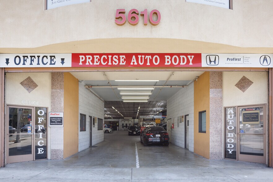 5610 E Hollywood Blvd, Los Angeles, CA à vendre - Photo du bâtiment - Image 3 de 14