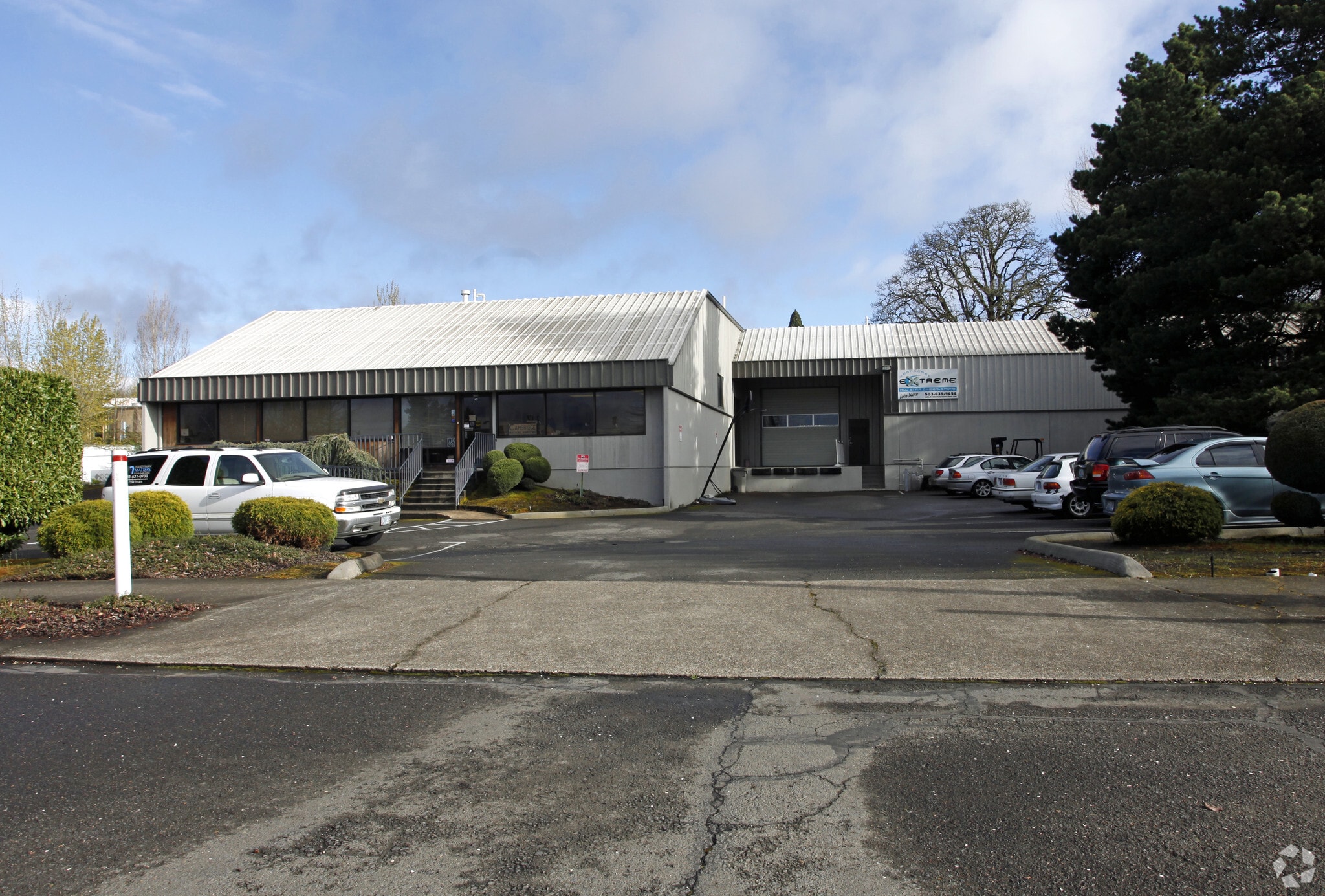 7350 SW Landmark Ln, Tigard, OR for lease Primary Photo- Image 1 of 3