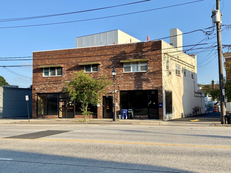 4230-4236 Merrick Rd, Massapequa, NY for lease - Building Photo - Image 1 of 22