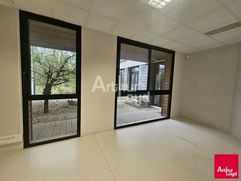 Bureau dans Beaucouzé à vendre Photo intérieure- Image 1 de 5