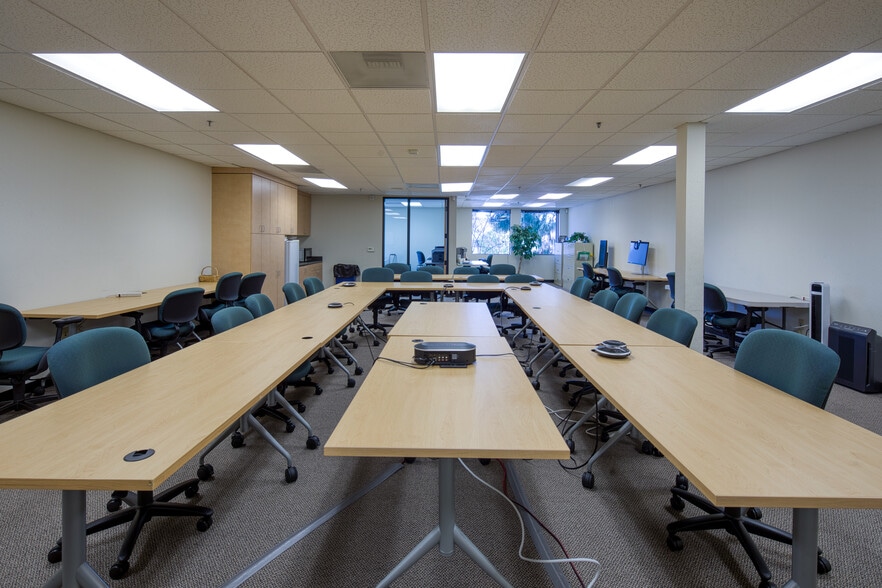 1754 Technology Dr, San Jose, CA for sale - Building Photo - Image 3 of 6