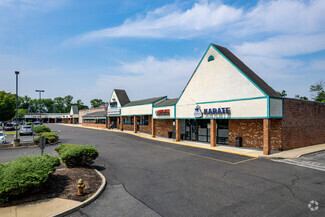 Plus de détails pour 660 Woodbury Glassboro Rd, Sewell, NJ - Local commercial à louer