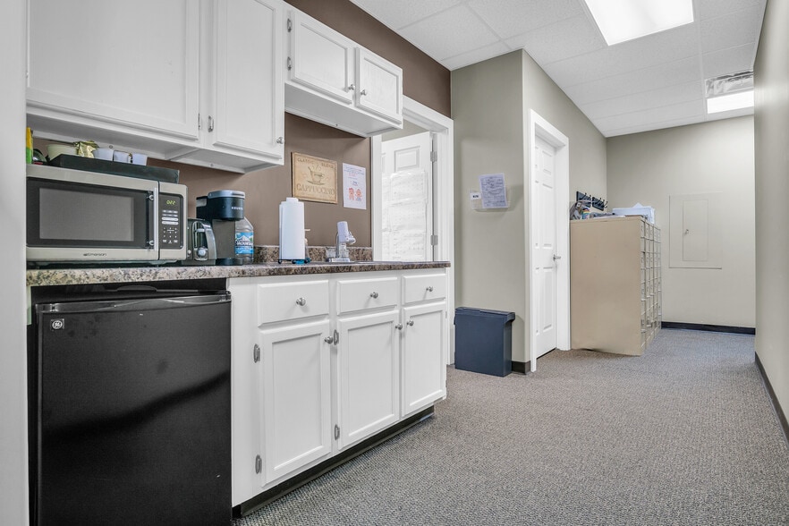 5308 Parklane Dr, Kearney, NE à vendre - Photo intérieure - Image 3 de 28