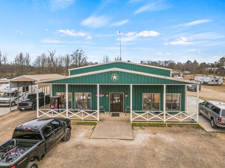1242 Loop 179, Pittsburg, TX à vendre - Photo du bâtiment - Image 3 de 28