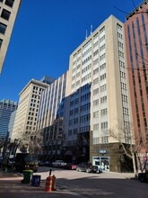 120 E Market St, Indianapolis, IN for lease Building Photo- Image 1 of 3