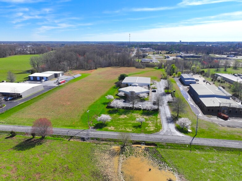 3145 Pleasant Grove Rd, White House, TN for lease - Building Photo - Image 1 of 8