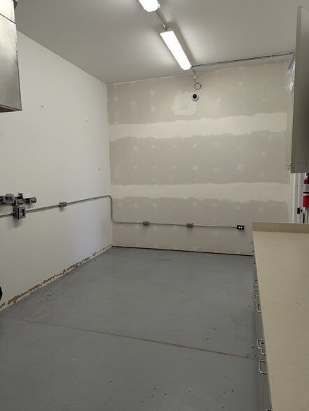 1040 5th Ave, Lyons, CO for lease - Building Photo - Image 3 of 13