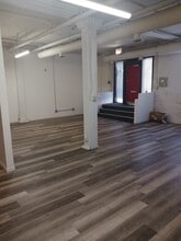 400-420 N May St, Chicago, IL for lease Interior Photo- Image 2 of 6