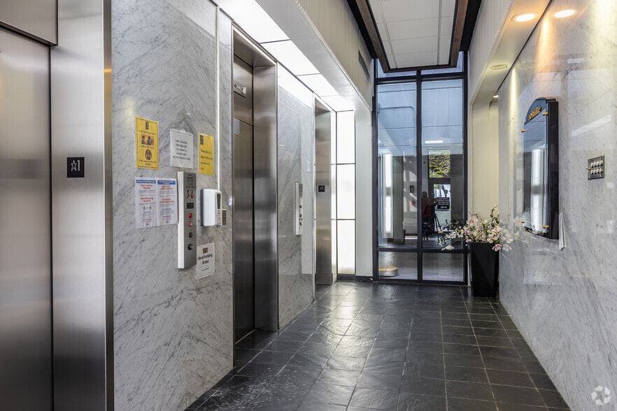 450 N Park Rd, Hollywood, FL for lease - Lobby - Image 3 of 13