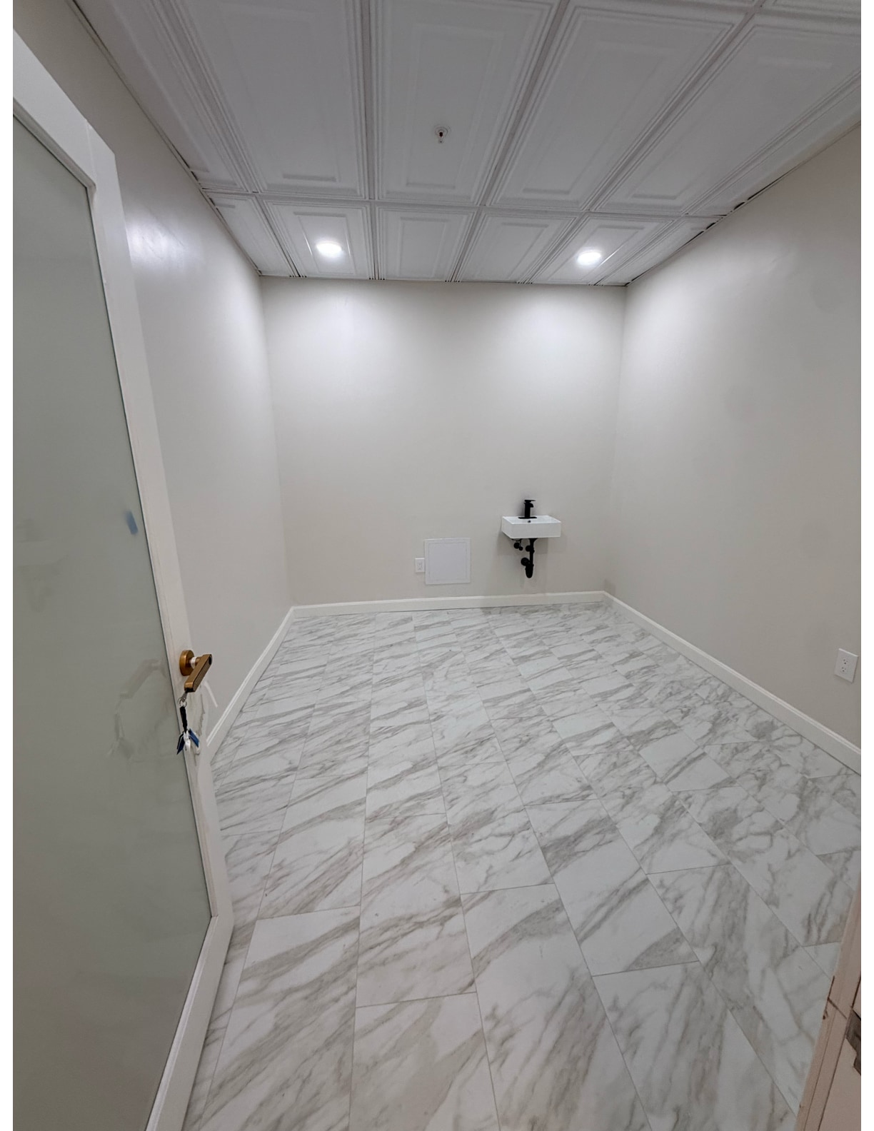 316-342 Washington St, Weymouth, MA for lease Interior Photo- Image 1 of 10