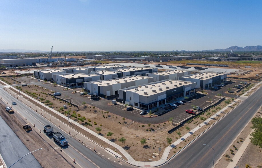 8035 E Pecos Rd, Mesa, AZ for lease - Building Photo - Image 3 of 6