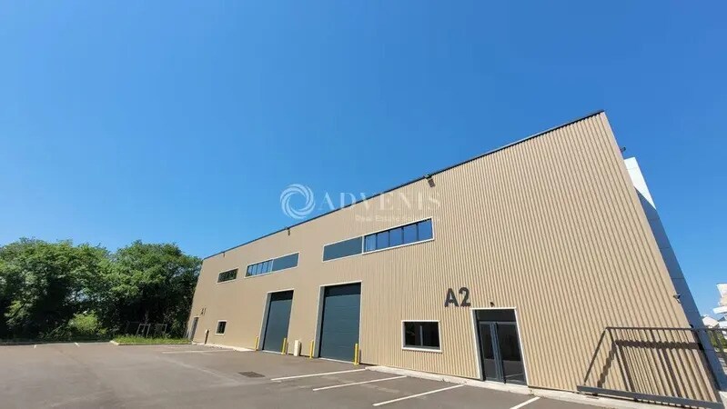 Flex dans Carquefou à louer - Photo du bâtiment - Image 1 de 7