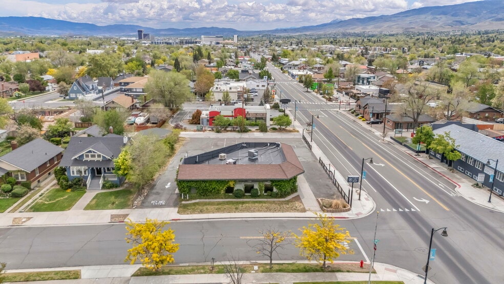 700 S Wells Ave, Reno, NV for lease - Building Photo - Image 3 of 15