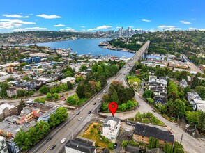 816 N 38th St, Seattle, WA - Aerial map view
