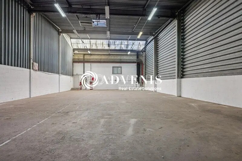 Flex in Aulnay-sous-Bois for lease - Interior Photo - Image 3 of 6