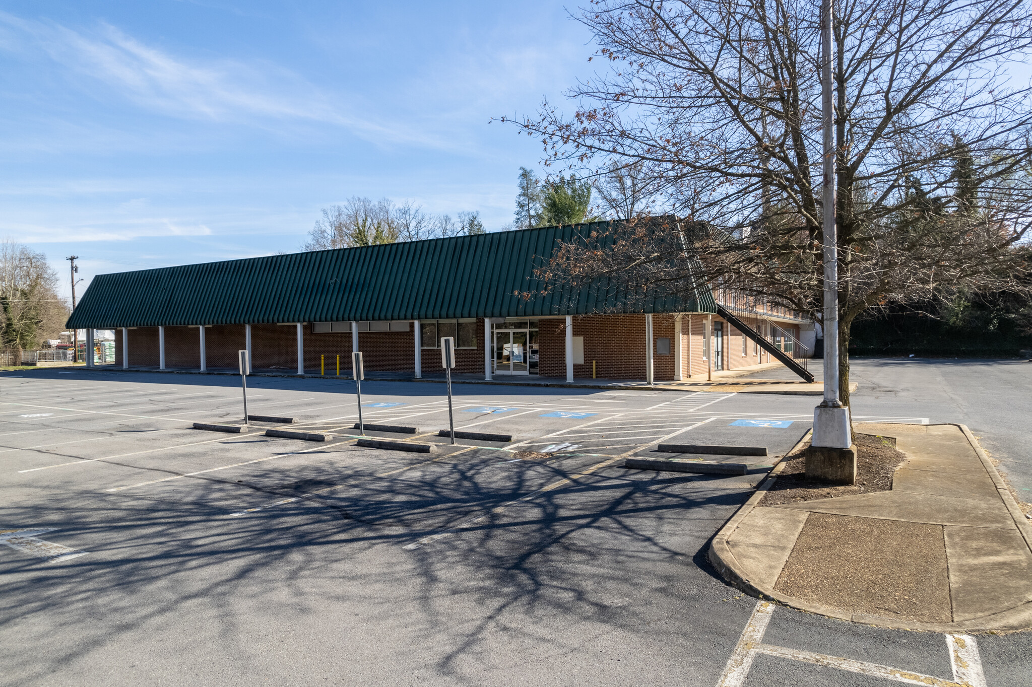 505 Amherst St, Winchester, VA for sale Primary Photo- Image 1 of 45