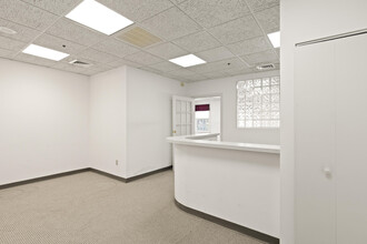 161 S Main St, Middleton, MA for lease Interior Photo- Image 2 of 12