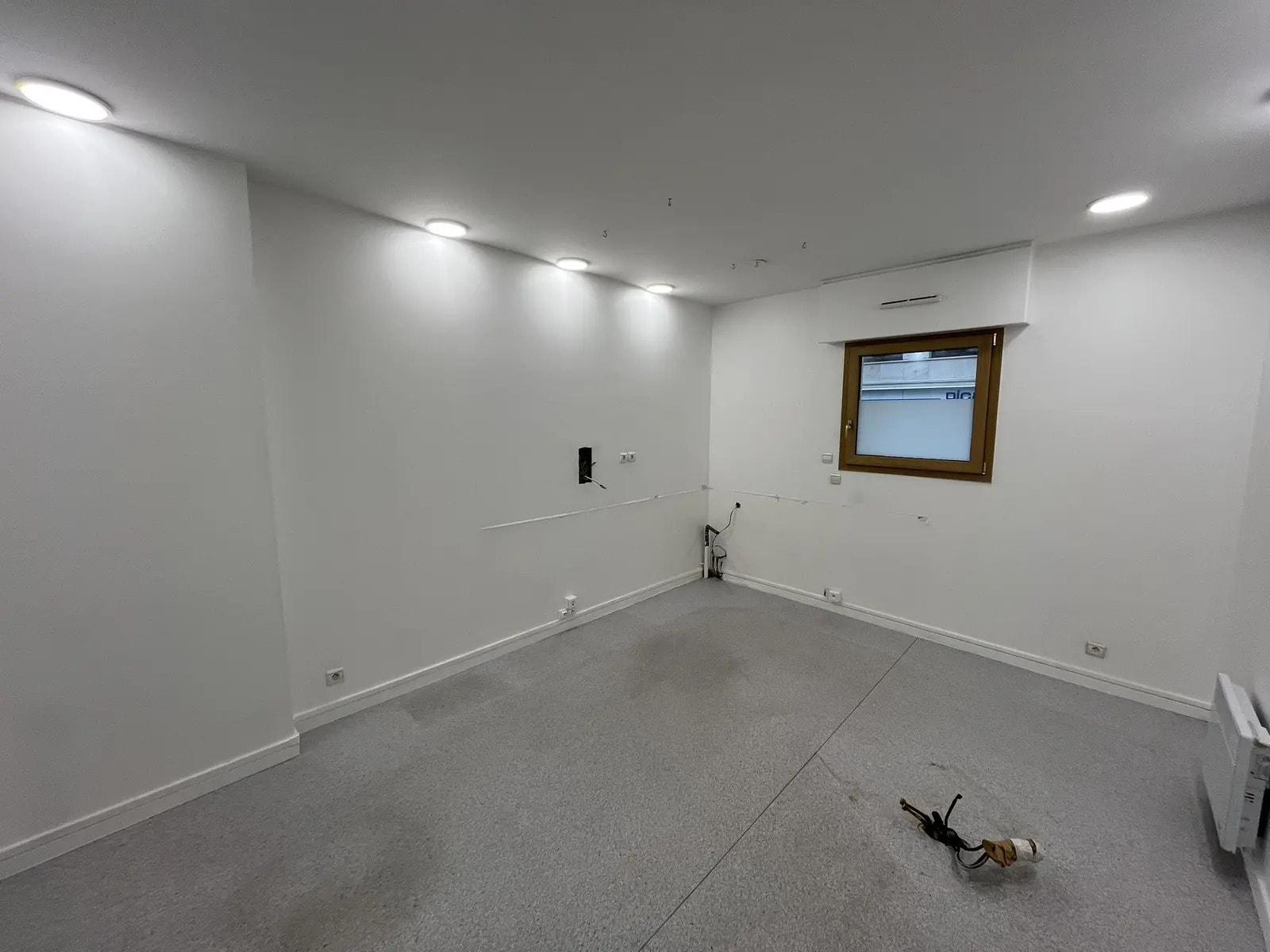 85 Rue De Tocqueville, Paris for lease Interior Photo- Image 1 of 10