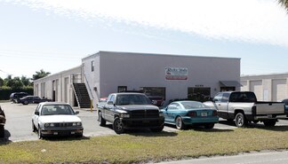 Plus de détails pour 4200 Westroads Dr, West Palm Beach, FL - Local d'activités à louer