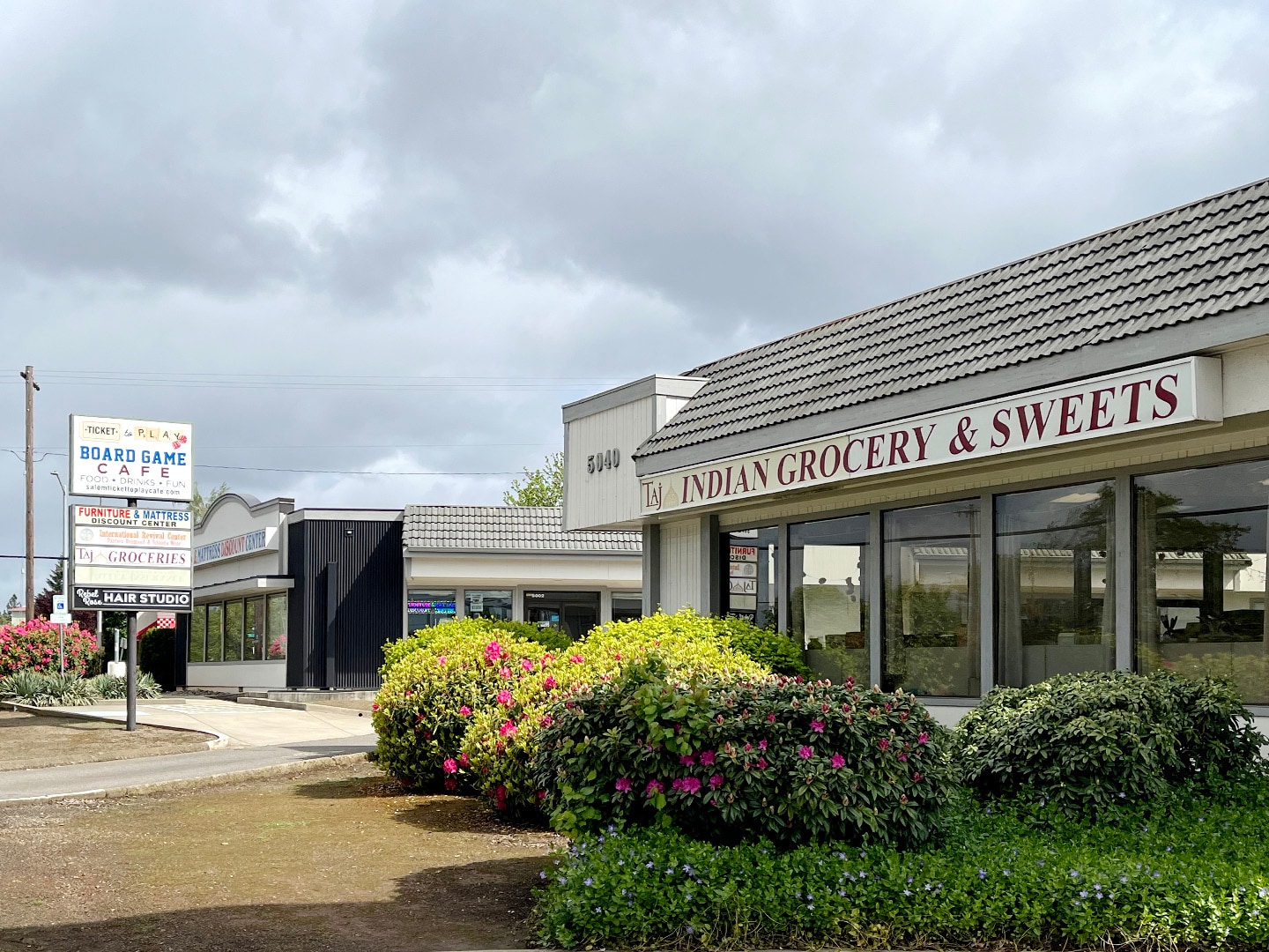 5002-5008 Commercial St SE, Salem, OR for lease Primary Photo- Image 1 of 6