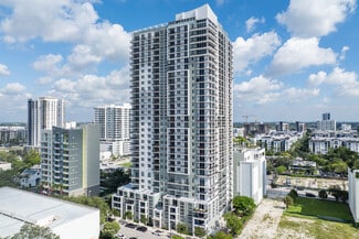 More details for 405 NE 2nd St, Fort Lauderdale, FL - Retail for Lease