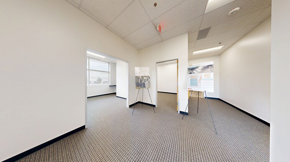 3801 S 20th Ave, Dfw Airport, TX à louer - Numérisation 3D de Matterport - Image 3 de 26