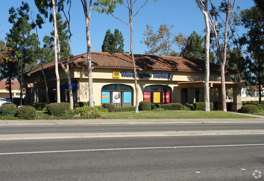 5221-5291 Mission Oaks Blvd, Camarillo, CA à louer - Photo principale - Image 3 de 8