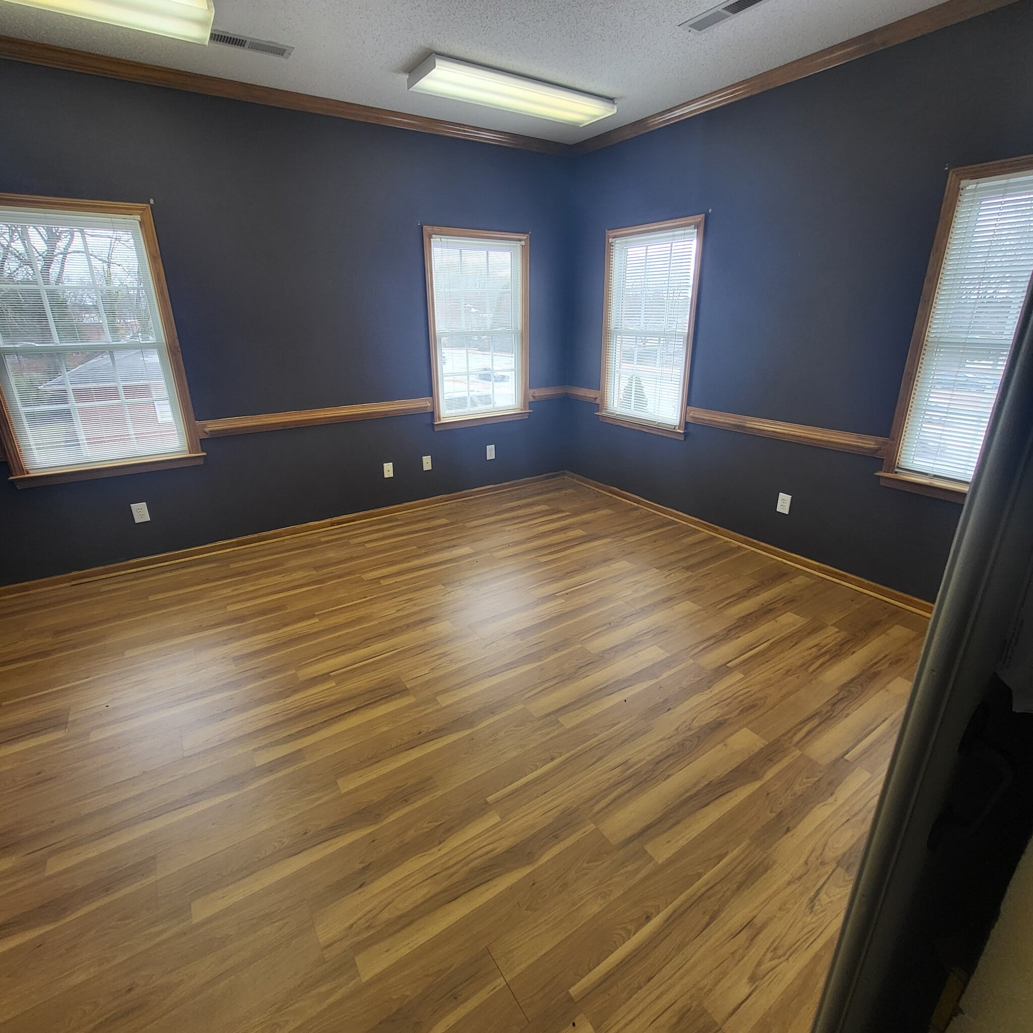 3660 Canton Hwy, Marietta, GA for lease Interior Photo- Image 1 of 2
