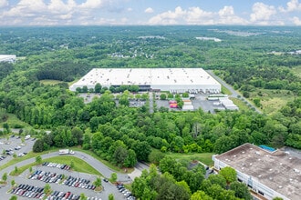 351-355 Crestmont Dr, Fort Mill, SC - Aerial  map view