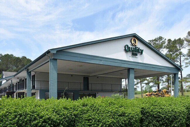 More details for 3031 Paxville Hwy, Manning, SC - Hospitality for Sale