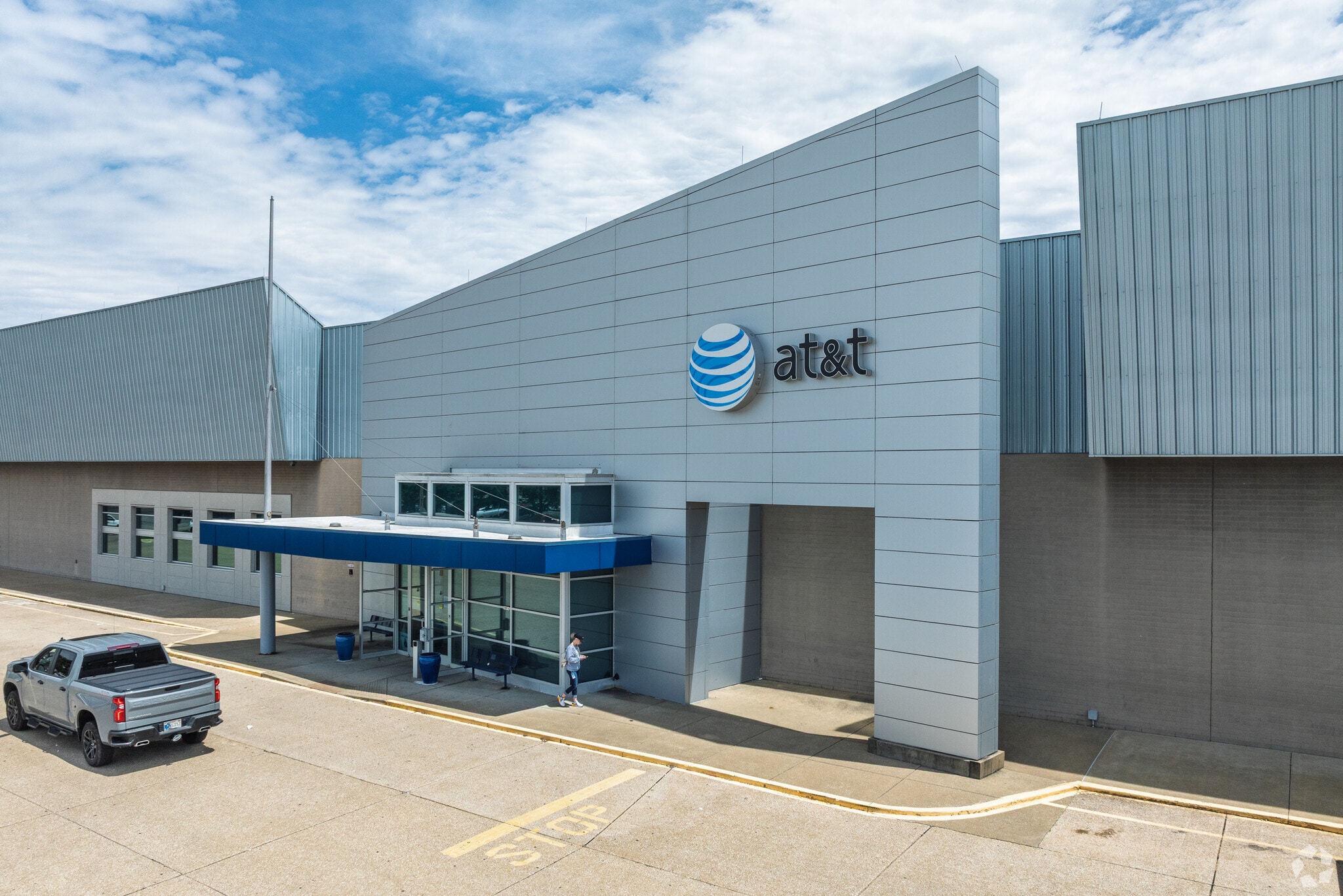 5101 Vogel Rd, Evansville, IN for lease Primary Photo- Image 1 of 5