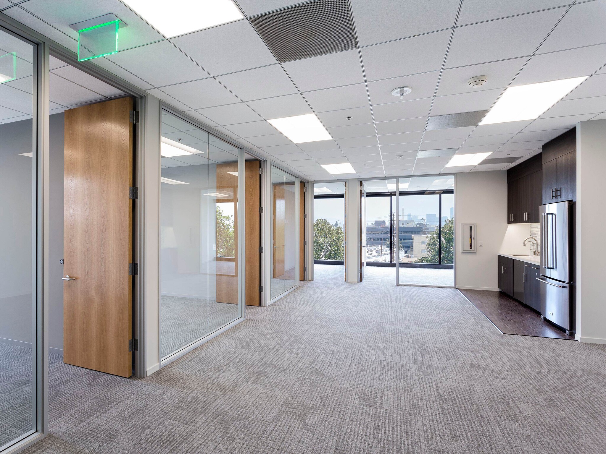 11111 Santa Monica Blvd, Los Angeles, CA for lease Interior Photo- Image 1 of 10