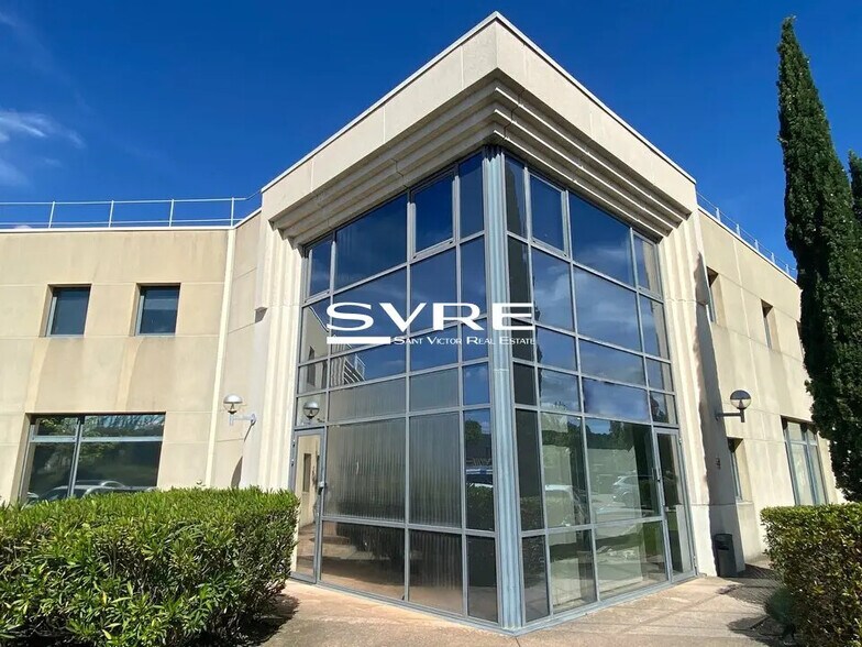 Office in Aix-en-Provence for lease - Building Photo - Image 1 of 7