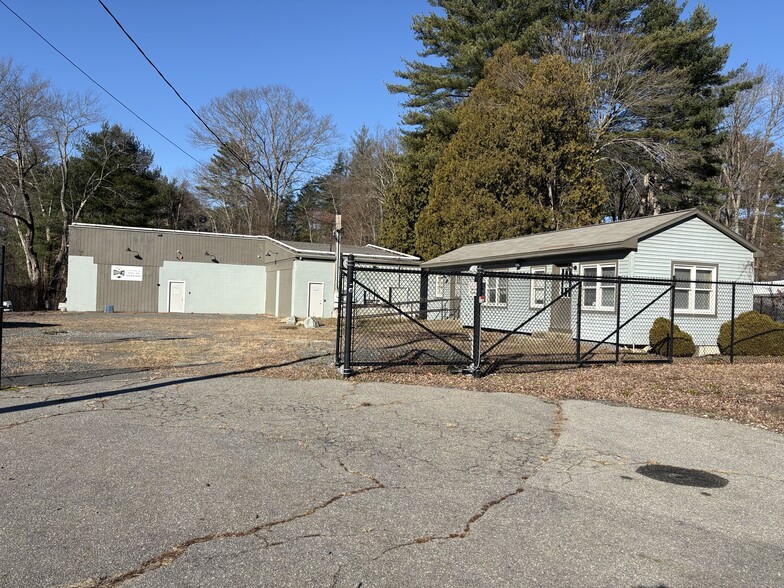 201 Daniel Shays Hwy, Athol, MA for sale - Building Photo - Image 3 of 31