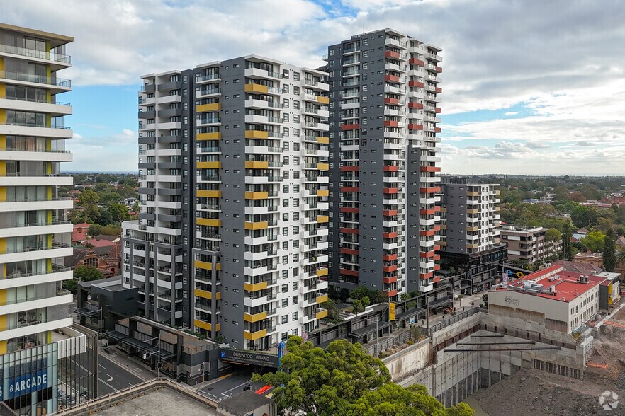 39-47 Belmore St, Burwood à louer - Photo du bâtiment - Image 2 de 4