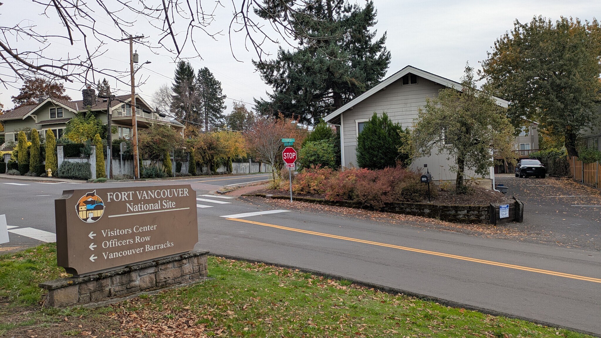 1701 E Evergreen Blvd, Vancouver, WA à louer Photo principale- Image 1 de 8