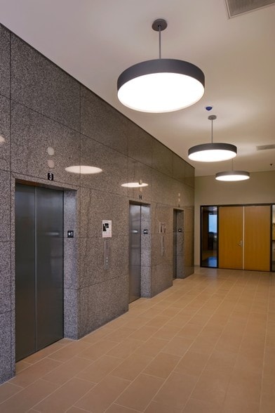 800 S Barranca Ave, Covina, CA for lease - Interior Photo - Image 3 of 16