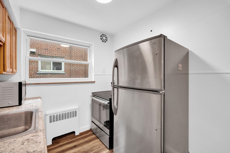 5429 Lester Rd, Cincinnati, OH à vendre - Photo du bâtiment - Image 3 de 9